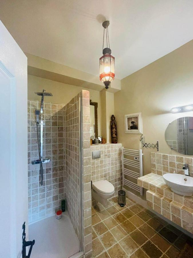 Domaine De Lalat - B&B With En-Suite Bathrooms All Rooms With Garden Views Montemboeuf Экстерьер фото